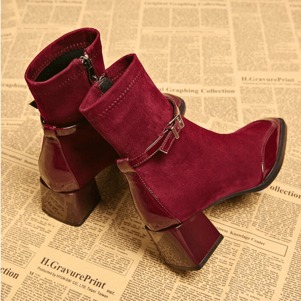 Men's Square-Toe Boots | Buckle Detail
