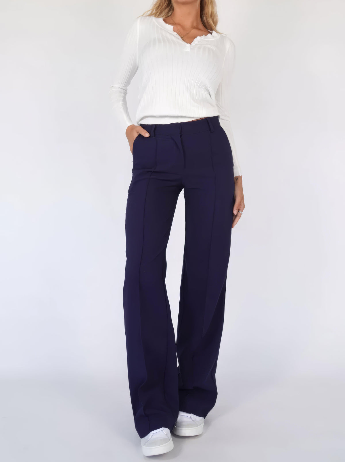 Women's Wide Leg Trousers | High-Waisted & Flattering Fit